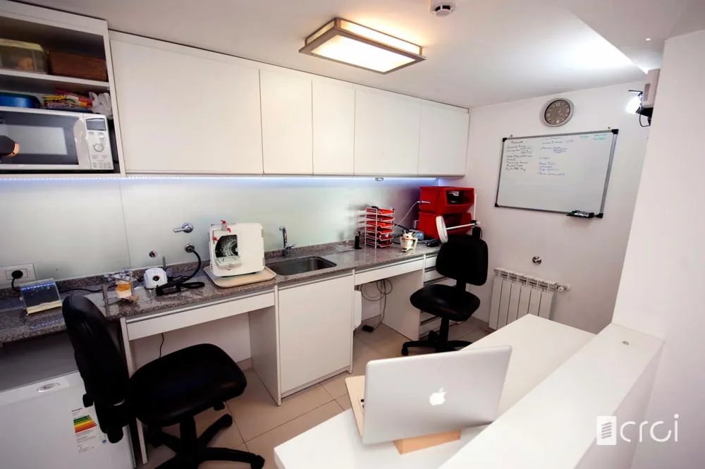 Laboratorio de técnica dental de CROI